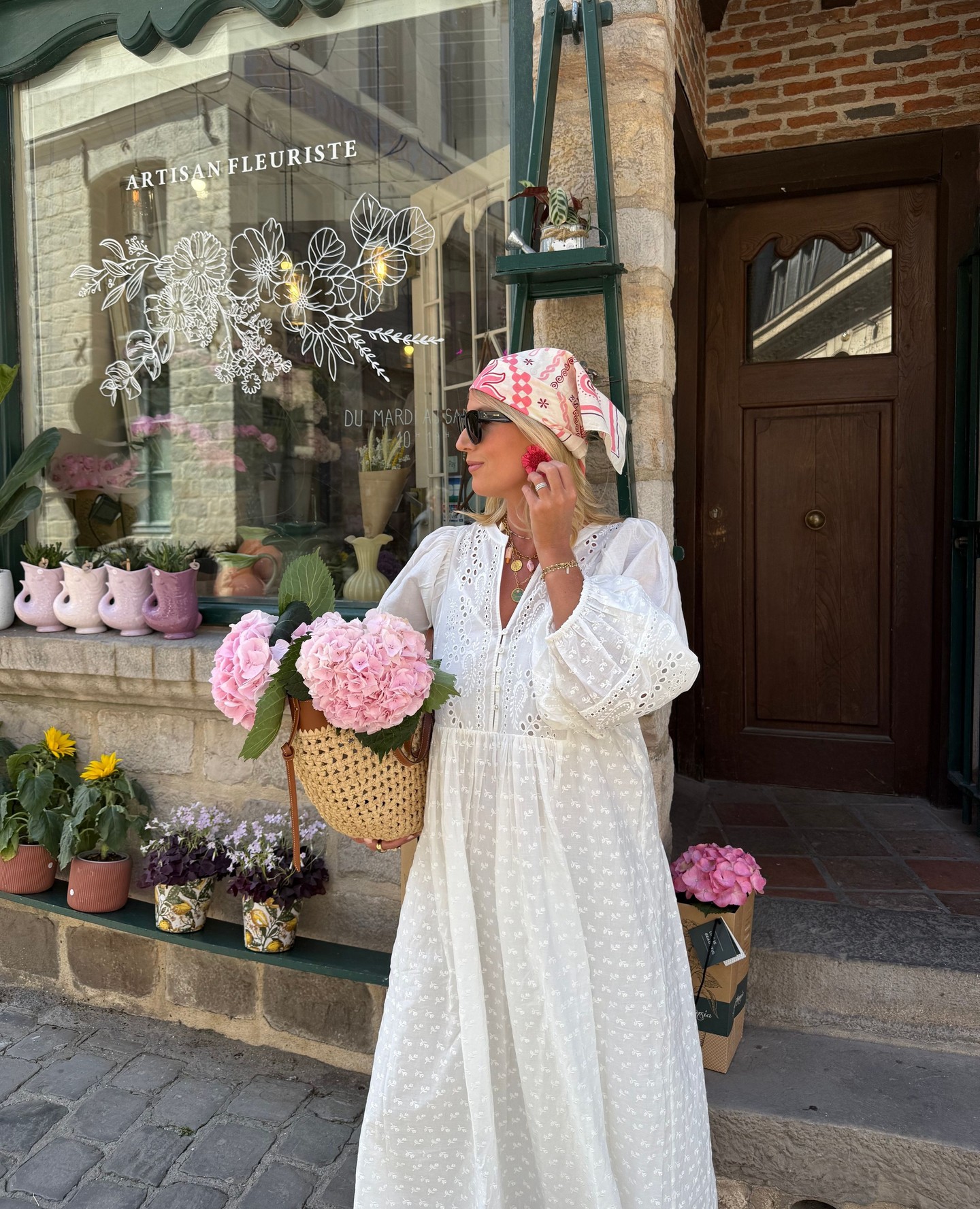 Instagram post with the caption: Salama & Sonate. Un duo de robes folk aux détails soignés, porté...
